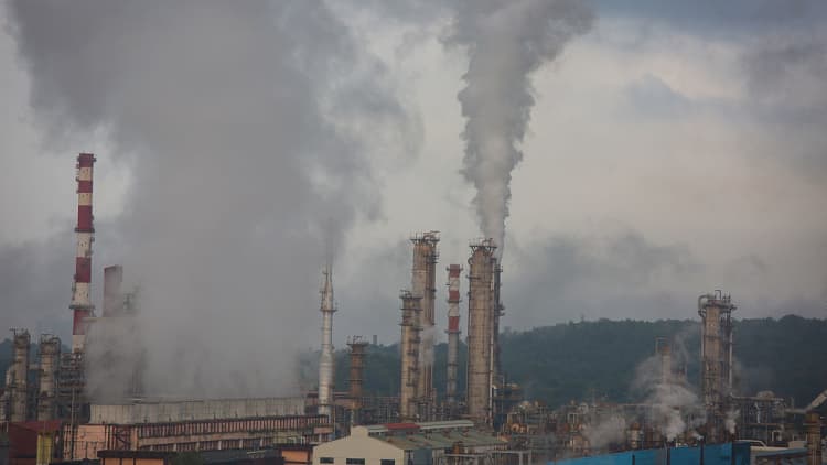 Refiner stocks are on a nearly unprecedented run. History says it could end soon