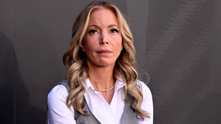 What the Buss family Lakers dispute can teach the wealthy about trusts